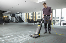 Пылесос щеточный Karcher CV 38/2 Adv
