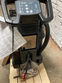 Поломоечная машина Comet CPS 45 BY