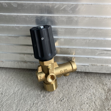 Регулятор давления R+M ST-261 (250бар, 30л/мин, 3/8&quot;г-3/8&quot;г, By-pass 1/4&quot;г)