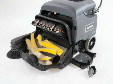 Подметальная машина Nilfisk SW 900 B