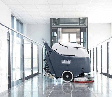 Поломоечная машина Nilfisk Grey SC450B BROSS