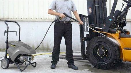 Мойка высокого давления Karcher HD 6/15-4 Classic