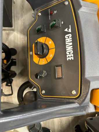 Поломоечная машина Chancee M50 PLUS (100Ач, Li)