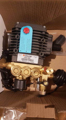 Насос высокого давления Comet LW-K 3525 S 13/180 (1450 об/мин, с регулятором, с датчиками TS)