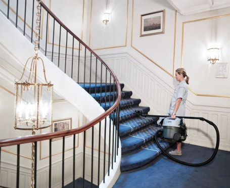 Пылесос Nilfisk VP300 BASE