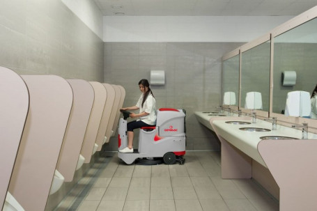 Поломоечная машина Comac Innova 55 B (108Ач, Li)