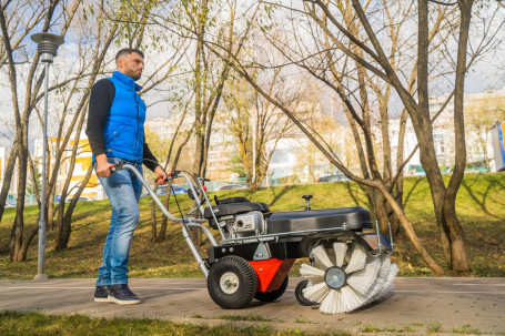 Подметальная машина Limpar 78 Honda