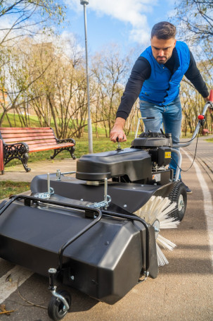 Подметальная машина Limpar 78 Honda