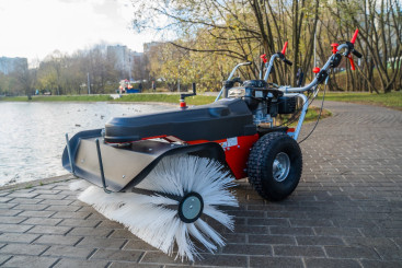 Подметальная машина Limpar 104 PRO Honda