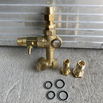 Регулятор давления PA VB56 (220бар, 30л/мин, 1/2г-М22х1.5ш, X:4.5, Y:62-65.5)