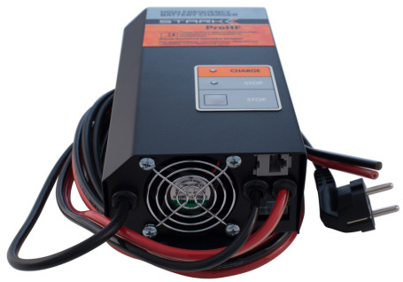 Зарядное устройство Stark ProHF E 12-20 (12В, 20А) (PSW1225.ST2)