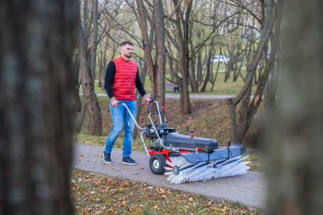 Подметальная машина Limpar 120 Vario Honda