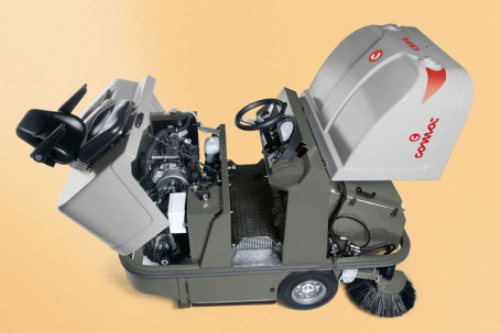 Подметальная машина Comac CS 110 BIFUEL