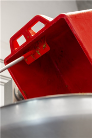 Тяпка пищевая Vikan (270мм, красный)