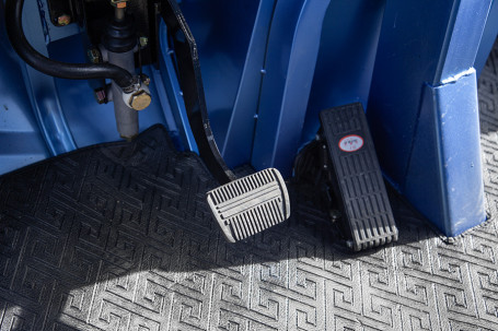  Трицикл электрический Rutrike Фактор 2600 60V2000W (черный матовый)