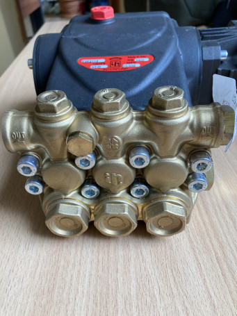 Насос высокого давления IPG E2E2111C (3400 об/мин)