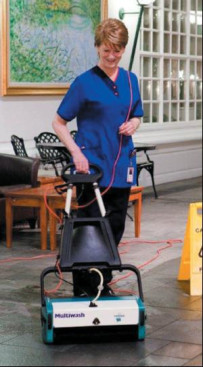 Универсальная машина Truvox Multiwash 340