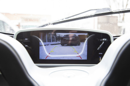 Трицикл электрический Rutrike Кабина (белый)