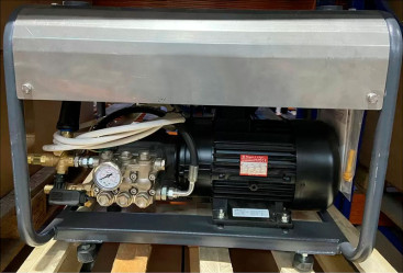 Мойка высокого давления Comet  FW2 NH 15/210 TS (горячая вода)