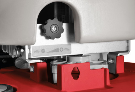 Поломоечная машина Comac Agila 50/65 BT