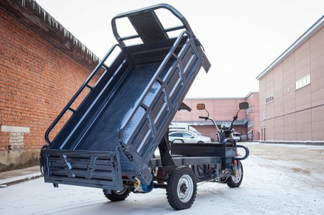 Трицикл электрический Rutrike Титан 2000 60V1500W (гидравлика, серый)