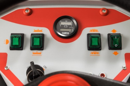 Поломоечная машина Bennett Patrol P150 PRO GT (300Ач, Li)