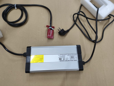 Зарядное устройство Stark Lithium Battery Charger 24V 25A APT