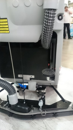 Поломоечная машина Comac Abila 20 В (72Ач, Li)