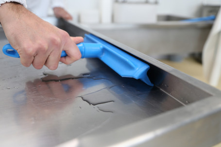 Сгон IGEAX сверхгигиеничный (300мм, мини-ручка, синий)