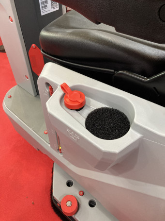 Поломоечная машина Bennett Hussar H120D (150Ач Li)