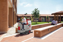 Поломоечная машина Comac Innova Comfort 85 B Manual